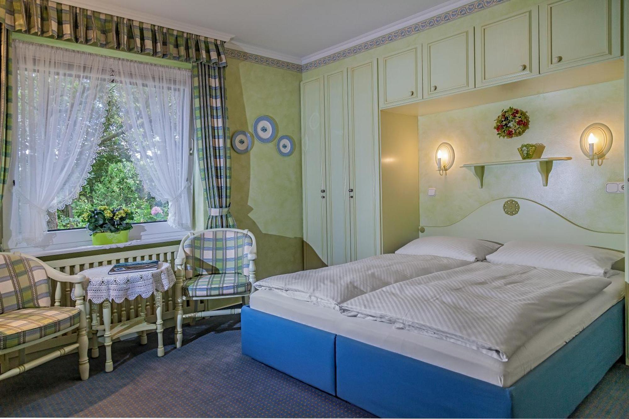 Hotel Wiesbaden Wenningstedt-Braderup Habitación foto